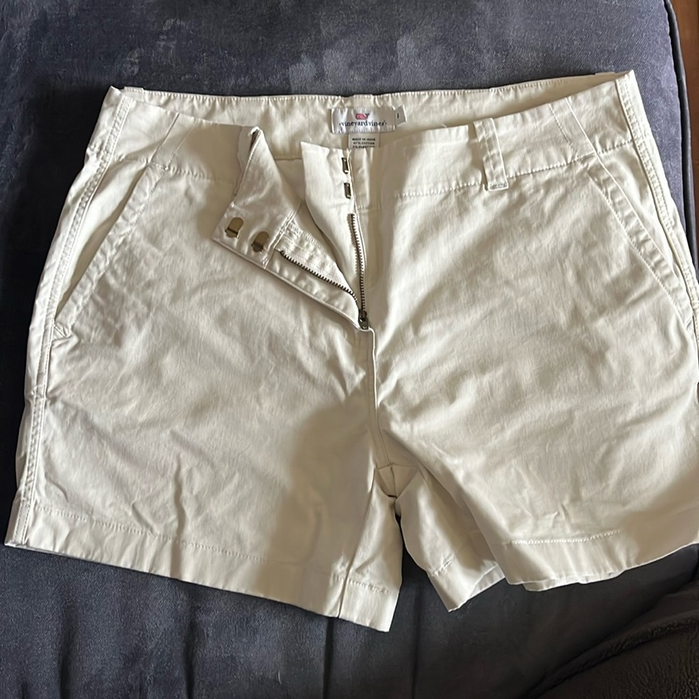 Women’s Vineyard Vines cotton shorts